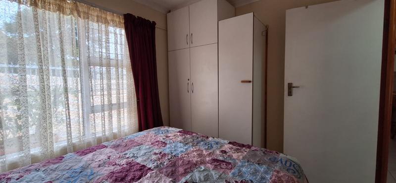 To Let 2 Bedroom Property for Rent in Fraaiuitsig Western Cape